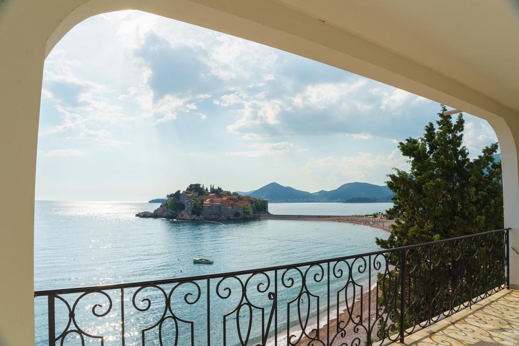 Apartments Zezelj Sveti Stefan Exteriör bild